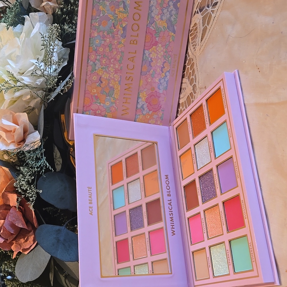 Ace Beaute Whimsical Bloom Eyeshadow Palette - Vibrant Colors